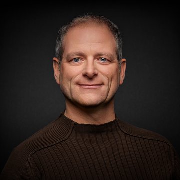 Employee of LASER COMPONENTS Germany GmbH Björn Götze
